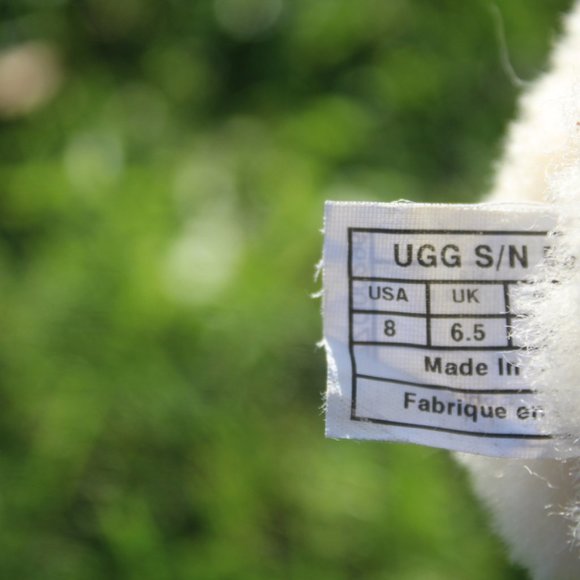 UGG (Sutter) Brown Size 8 Boot Weather Resistant - Picture 13 of 14